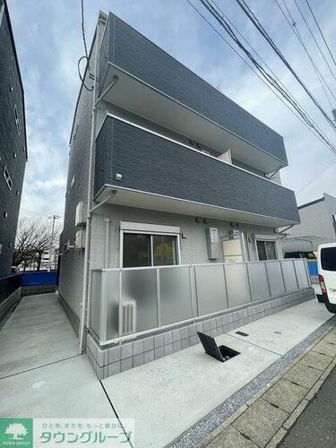 千葉県松戸市北松戸１丁目 3階建