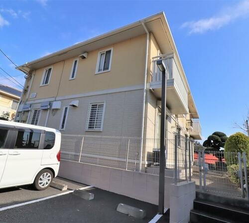 神奈川県藤沢市葛原 賃貸アパート