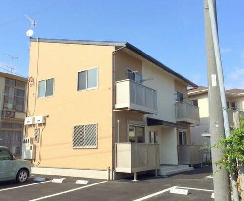 静岡県袋井市上山梨 テラスハウス