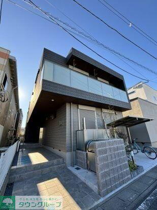 埼玉県さいたま市緑区美園３丁目 築1年4ヶ月 2階建