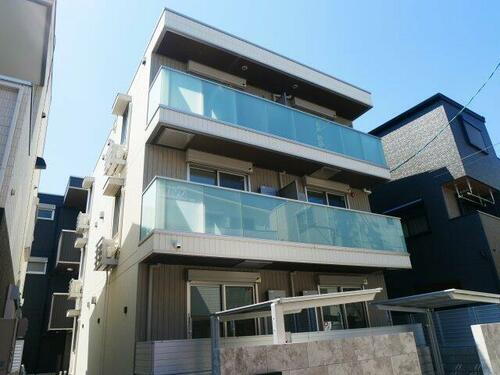 カーサルミノサ王子町 3階建