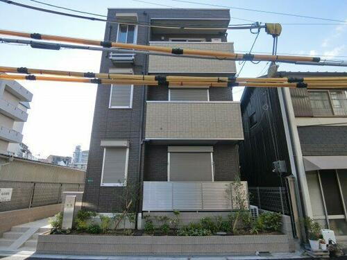 木蓮 3階建
