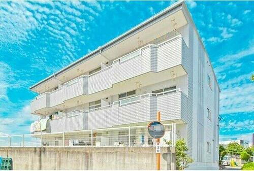 ライム２１ 3階建