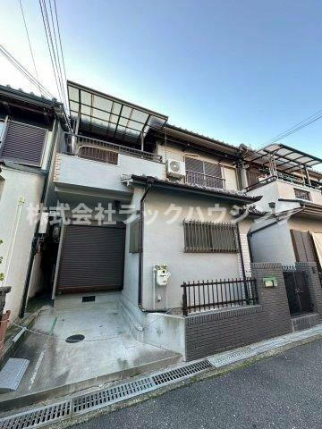 堀溝１丁目貸家