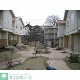 Ｃａｓａ　Ｖｅｒｄｅ　４番館 2階建