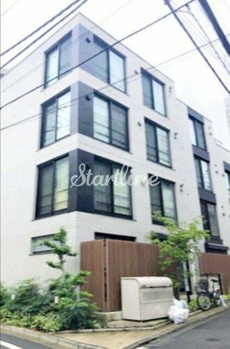 東京都新宿区新宿７丁目 築5年6ヶ月 4階建