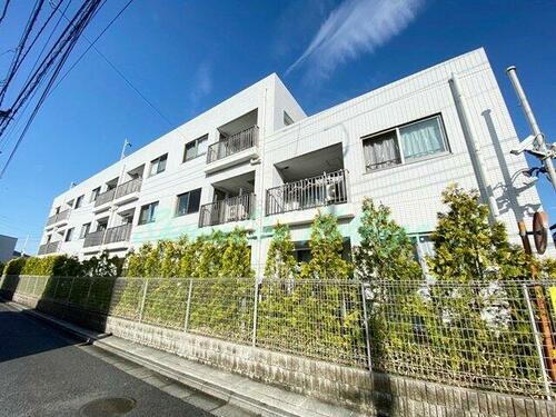 神奈川県横浜市泉区中田北１丁目 3階建