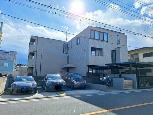 Ｌａ　ｍｅｒｖｅｉｌｌｅ　Ｕｒａｗａ