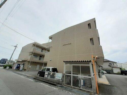 兵庫県伊丹市昆陽南２丁目 4階建 築32年8ヶ月