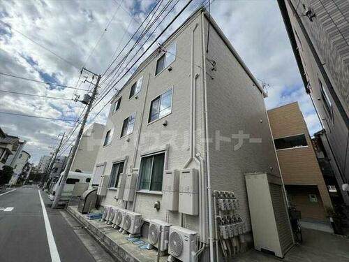 セシボン江戸川２０ 3階建