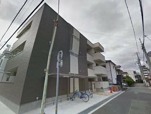 フジパレス園田 3階建