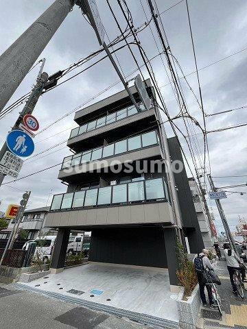 兵庫県尼崎市南塚口町７丁目 築1年9ヶ月 4階建