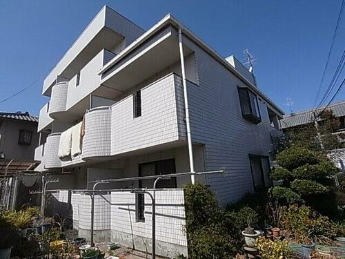 杉岡マンション 3階建