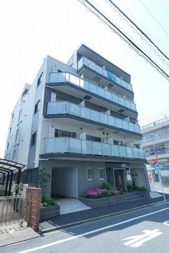グロウワード東京ノース・アリビエ 5階建
