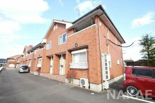 徳島県小松島市芝生町字横須 賃貸アパート