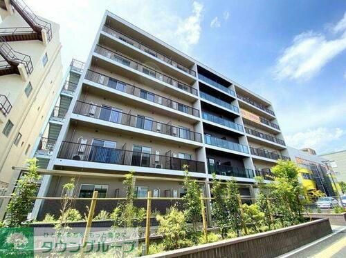 ＬＯＣ’Ｓ　ＹＯＫＯＨＡＭＡ　ＢＡＹＳＩＤＥ 6階建