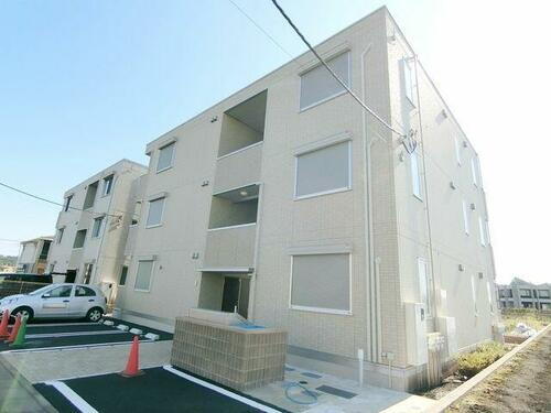 Ｄ－ｒｏｏｍ西平山Ａ棟