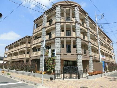 埼玉県吉川市美南５丁目 賃貸マンション