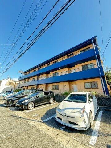 兵庫県神戸市西区宮下１丁目 築32年10ヶ月 3階建