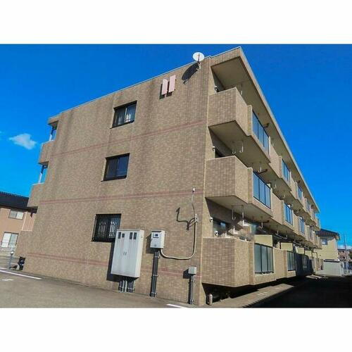 ハートフルマンション　蘭 3階建