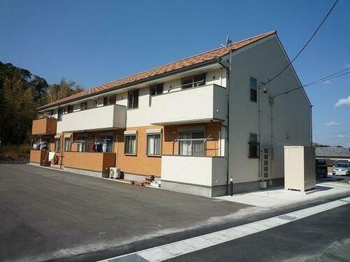 愛知県田原市六連町中郷中 賃貸アパート