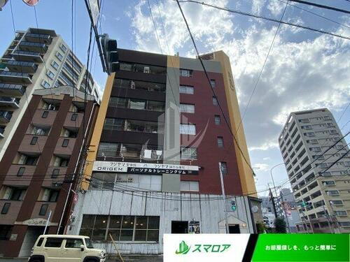 福岡県福岡市中央区那の川２丁目 7階建