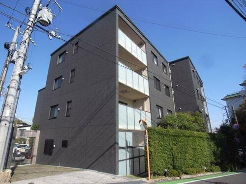 芦屋ＣＵＢＥ山手 4階建