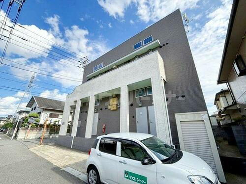 千葉県柏市新富町１丁目 築8年12ヶ月 2階建