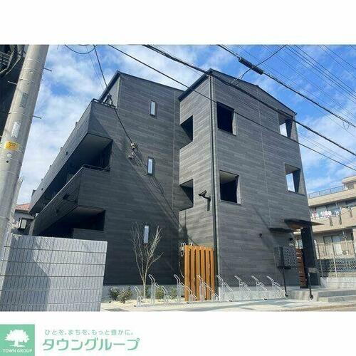 埼玉県富士見市水谷１丁目 3階建