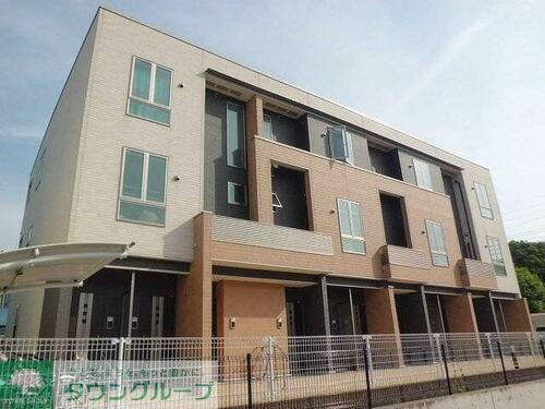 東京都多摩市南野２丁目 3階建 築13年12ヶ月