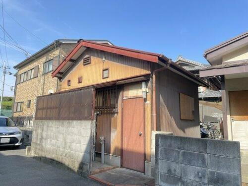茨木市戸伏町１３－１８　貸家