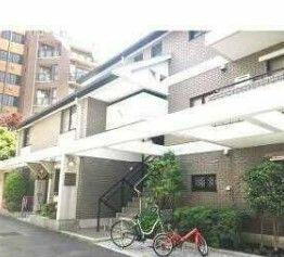 クインテット原宿 3階建