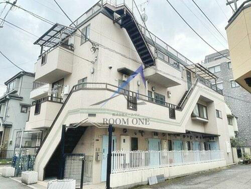 東京都新宿区西五軒町 築34年11ヶ月 3階建