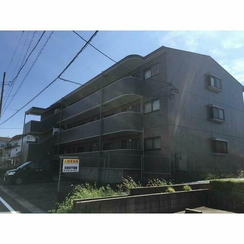 ファミール若草