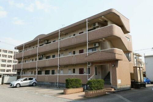 ファミーユ布瀬