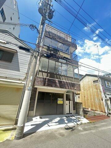 日暮通ビル 4階建