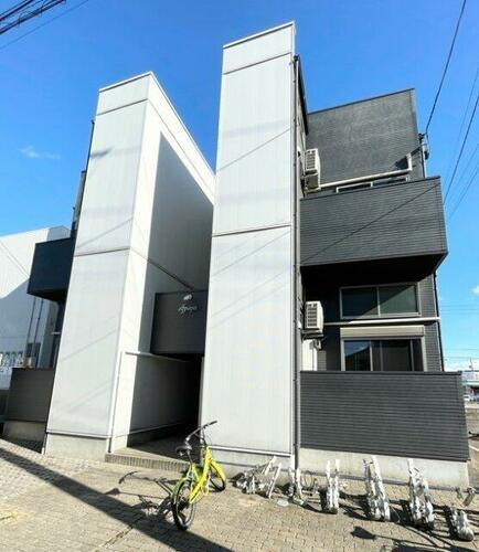 愛知県名古屋市中川区小本１丁目 賃貸アパート