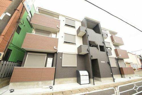 千葉県流山市流山３丁目 3階建