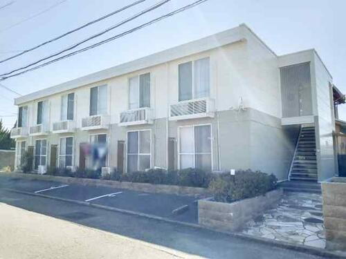 レオパレスＨＩＤＡＫＡ 2階建