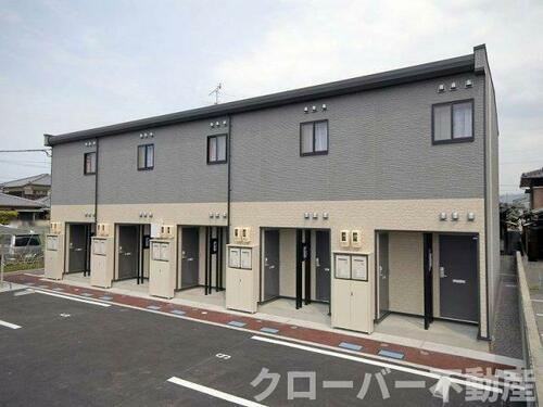 レオパレス中央町