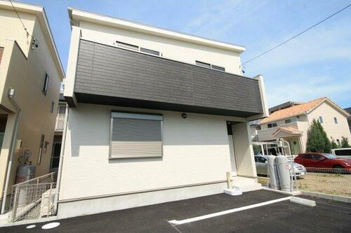 愛知県稲沢市東緑町１丁目 賃貸一戸建て