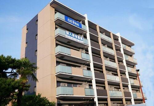 レフィナード博多