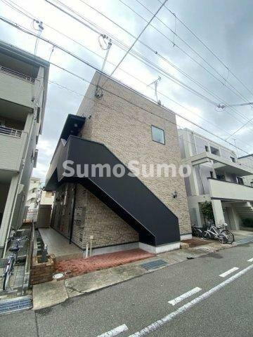 兵庫県神戸市兵庫区北逆瀬川町 2階建