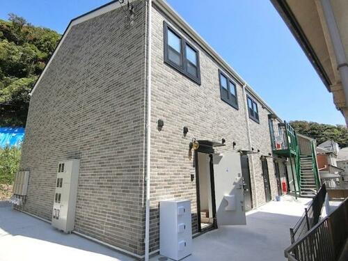 神奈川県横浜市磯子区馬場町 賃貸アパート