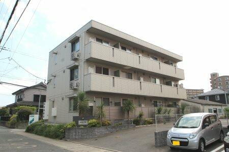 福岡県福岡市東区原田２丁目 3階建 築12年7ヶ月