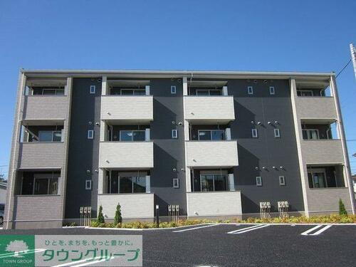 埼玉県春日部市備後東６丁目 3階建