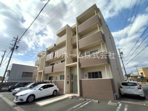 愛知県豊川市西塚町３丁目 賃貸マンション