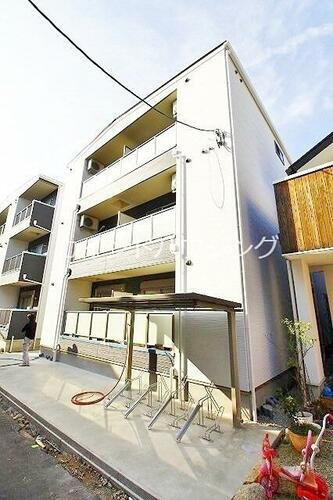 大阪府大阪市西成区玉出中１丁目 3階建 築5年5ヶ月