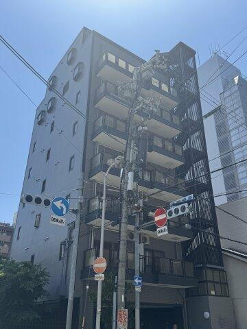 サクセス島之内 8階建