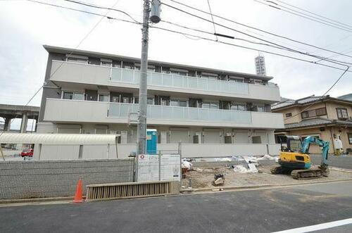 埼玉県さいたま市中央区上落合５丁目 3階建